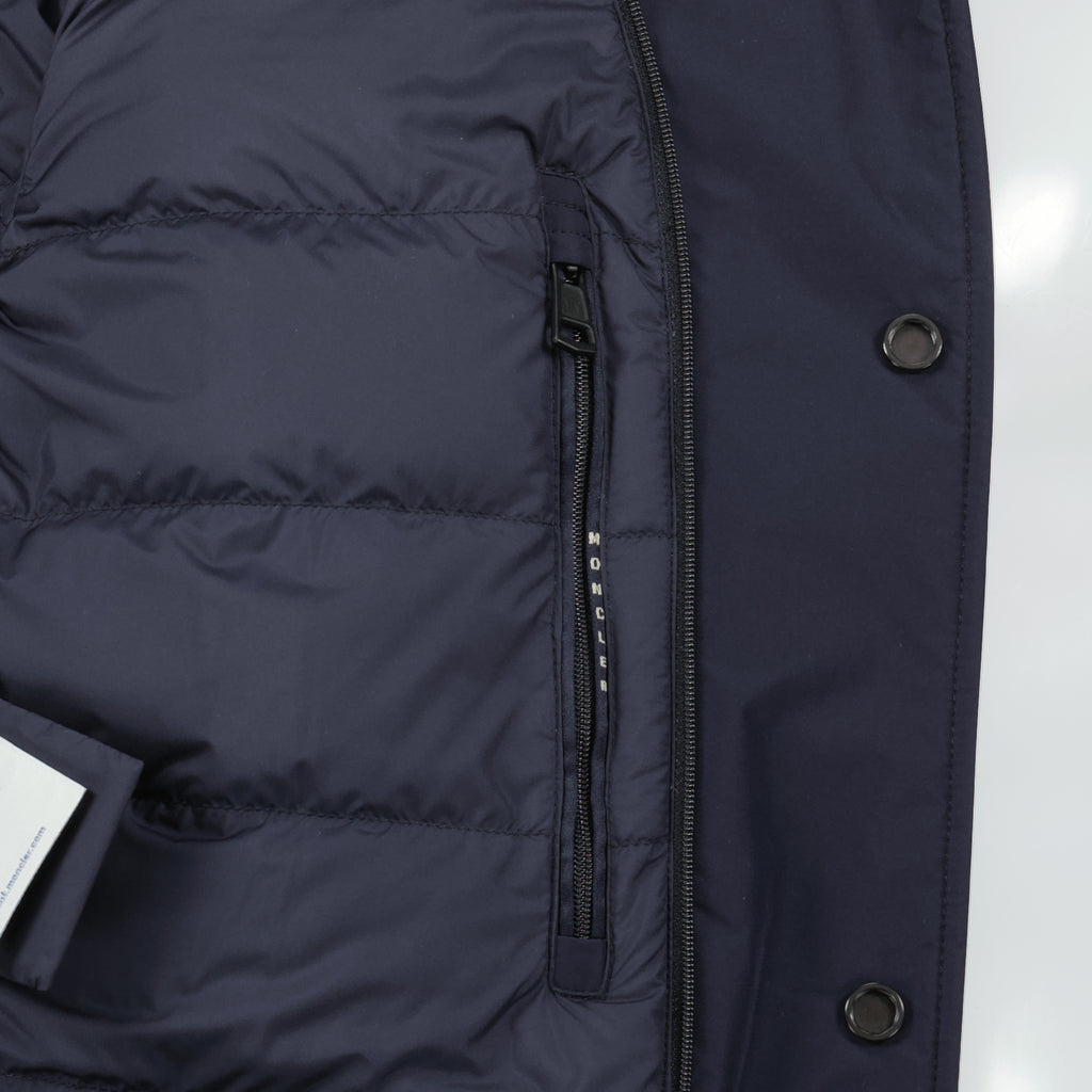 Image of the Moncler Men's Brieuc Jacket - Fall-Winter 2025 - Detailed View_2
