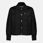 Imagen de la chaqueta de nylon negra de la marca Ami PARIS para Unisex - Temporada Primavera-Verano 2026 - Vista Frontal