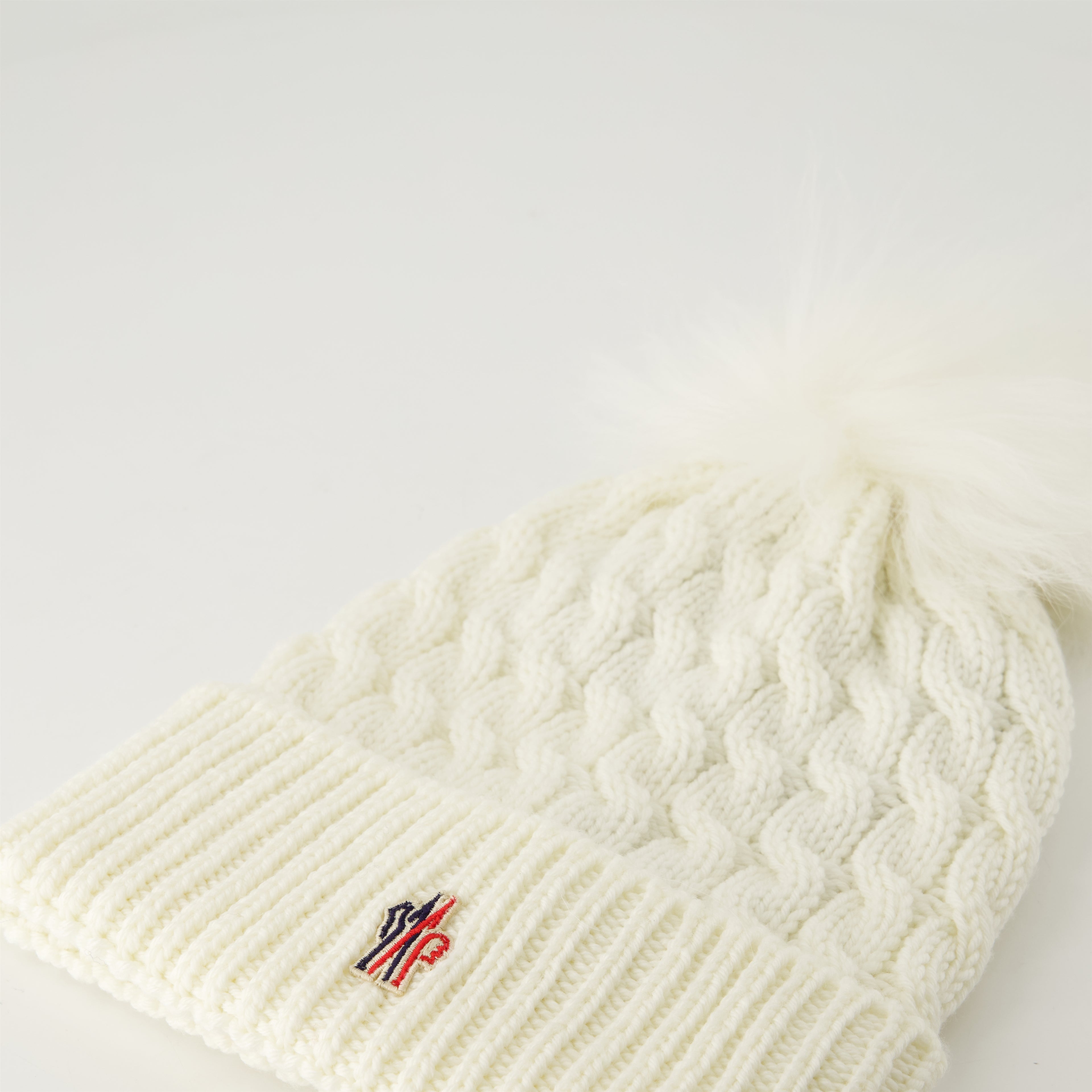 모자, 캡 및 비니 Bonnet à pompon Moncler Grenoble 하얀색 Femme