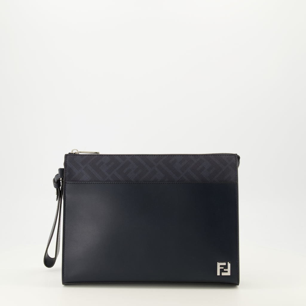 Image de l'article Pochette Squared FF bleu marine de la marque Fendi pour Homme - Saison Printemps-Été 2026 - Vue de Face