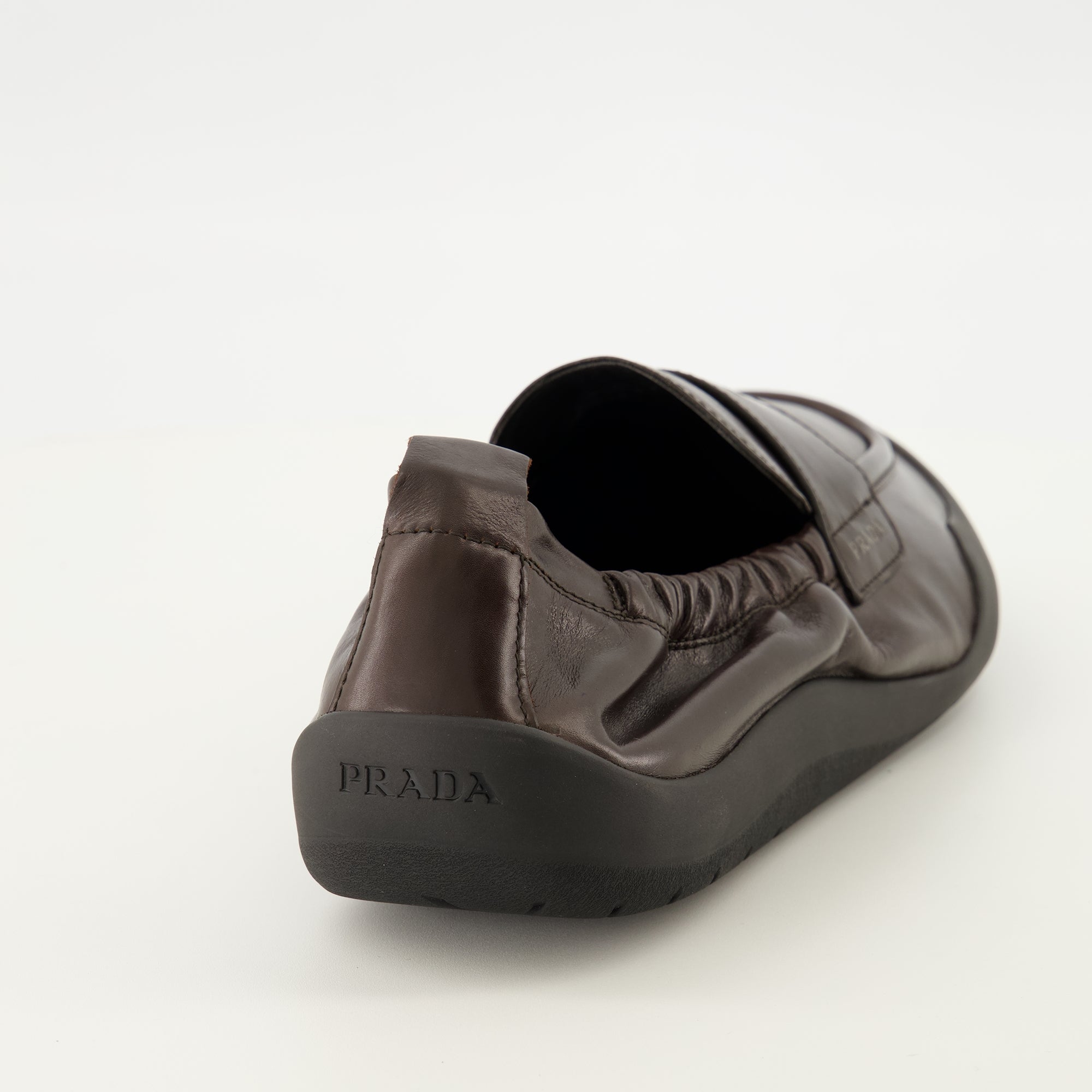 Mocassins Mocassins Speedrock en cuir marron Prada Marron Homme