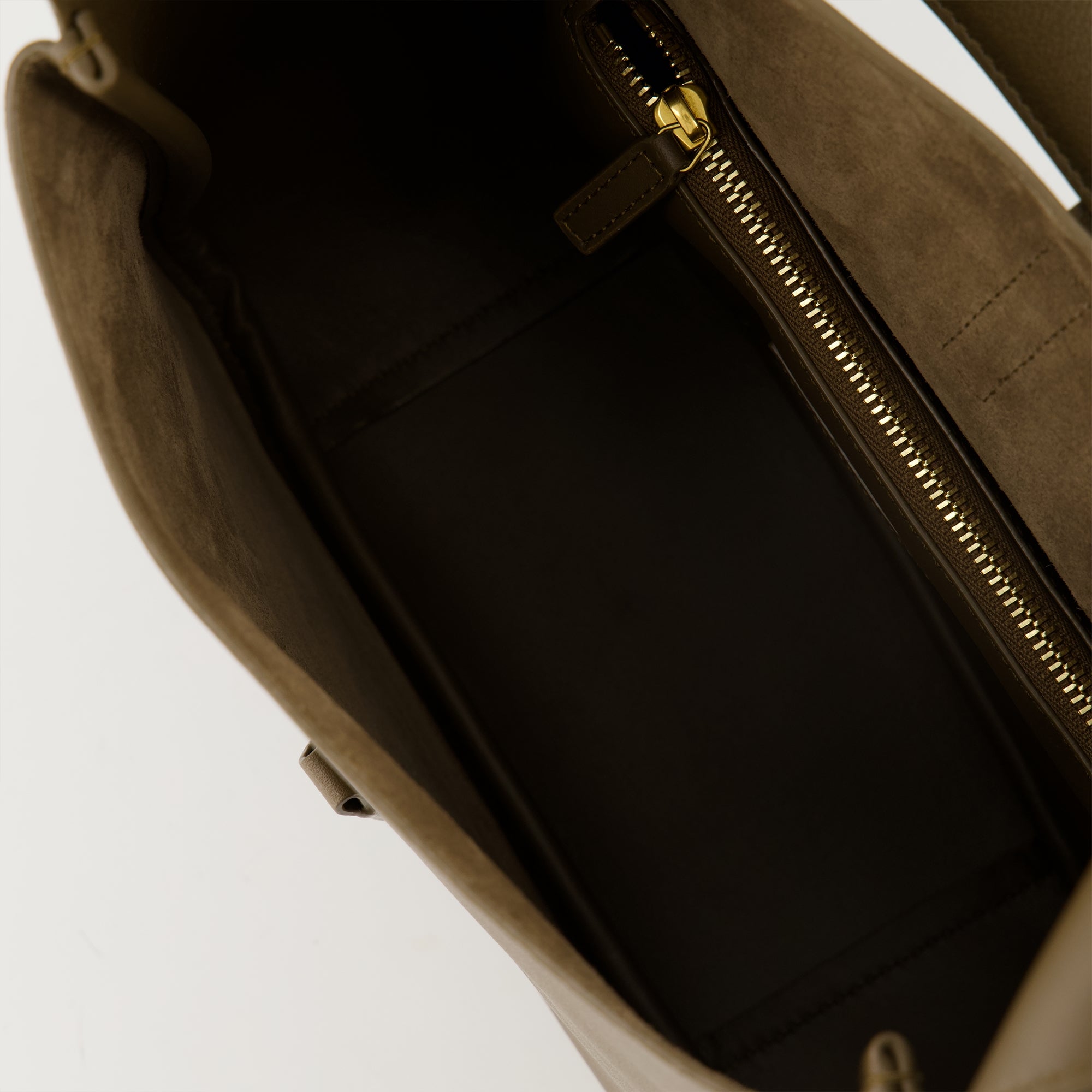 Immagine del Le 5 à 7 small di Saint Laurent per Donna - Autunno-Inverno 2025 - Vista Dettagliata_3