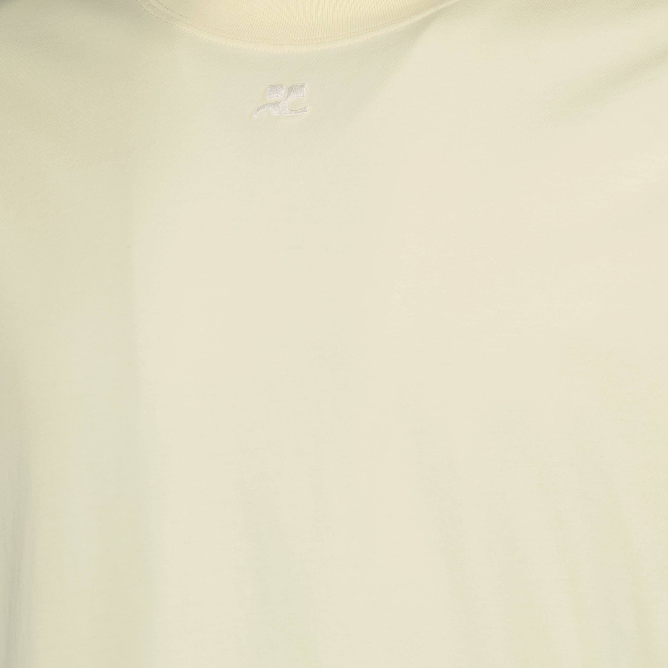 Image of the oversized T-Shirt by Courrèges for Men - Autumn-Winter 2025 - Detailed View_3