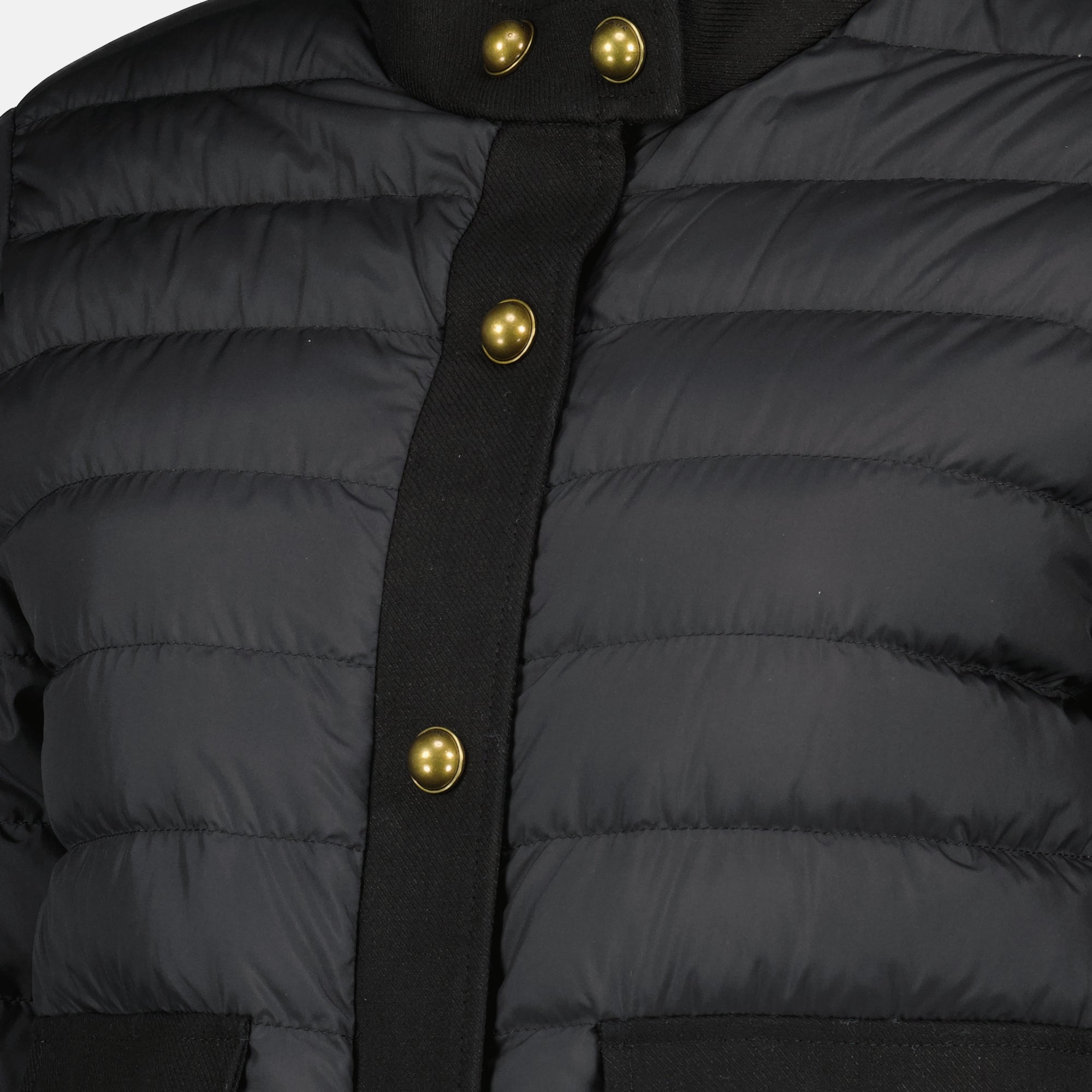 Image of the short black Juju down jacket from the brand Moncler for Women - Spring-Summer 2026 - Detailed View 1