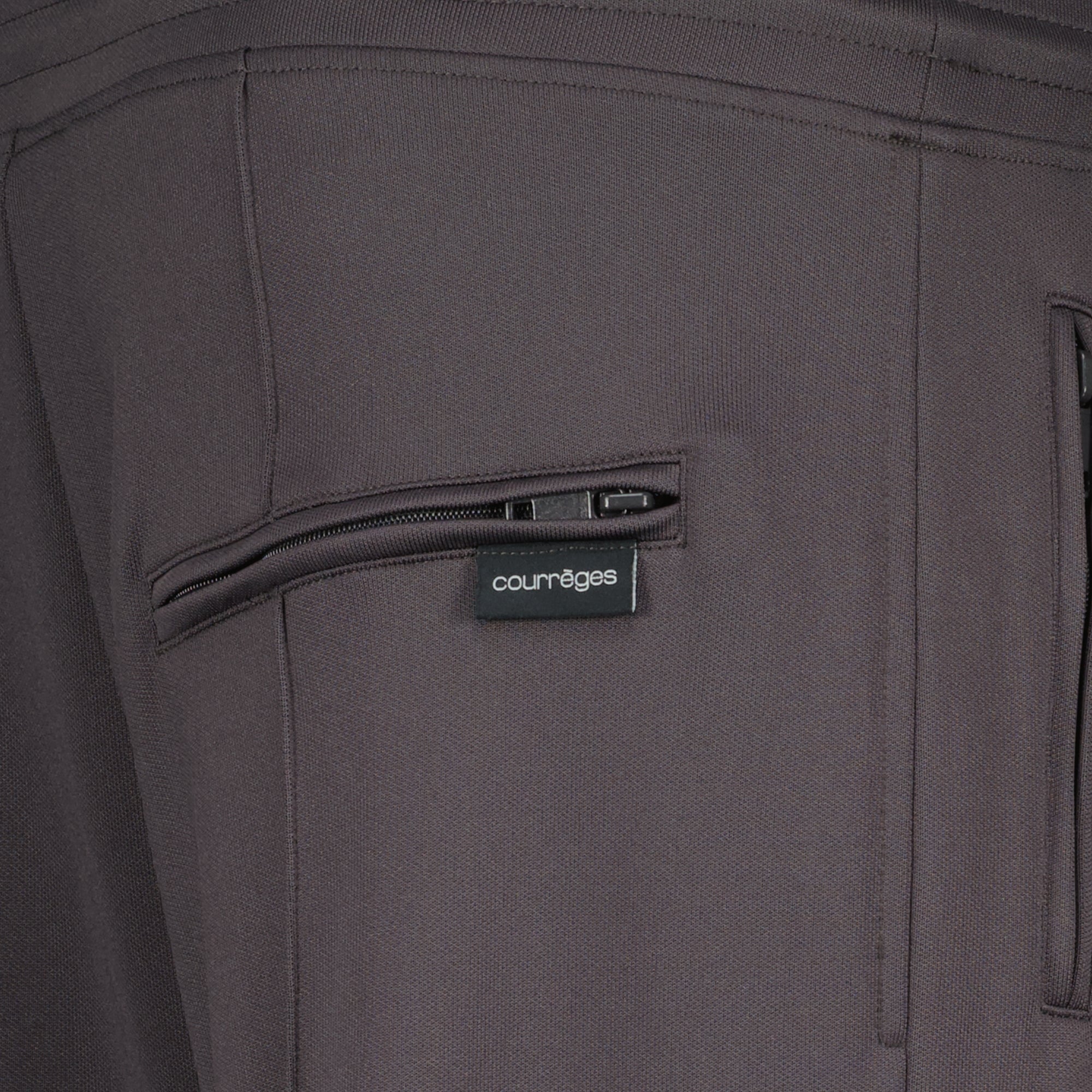 Bild der grauen Jogginghose der Marke Courrèges für Männer - Frühling-Sommer 2026 - Detaillierte Ansicht 2