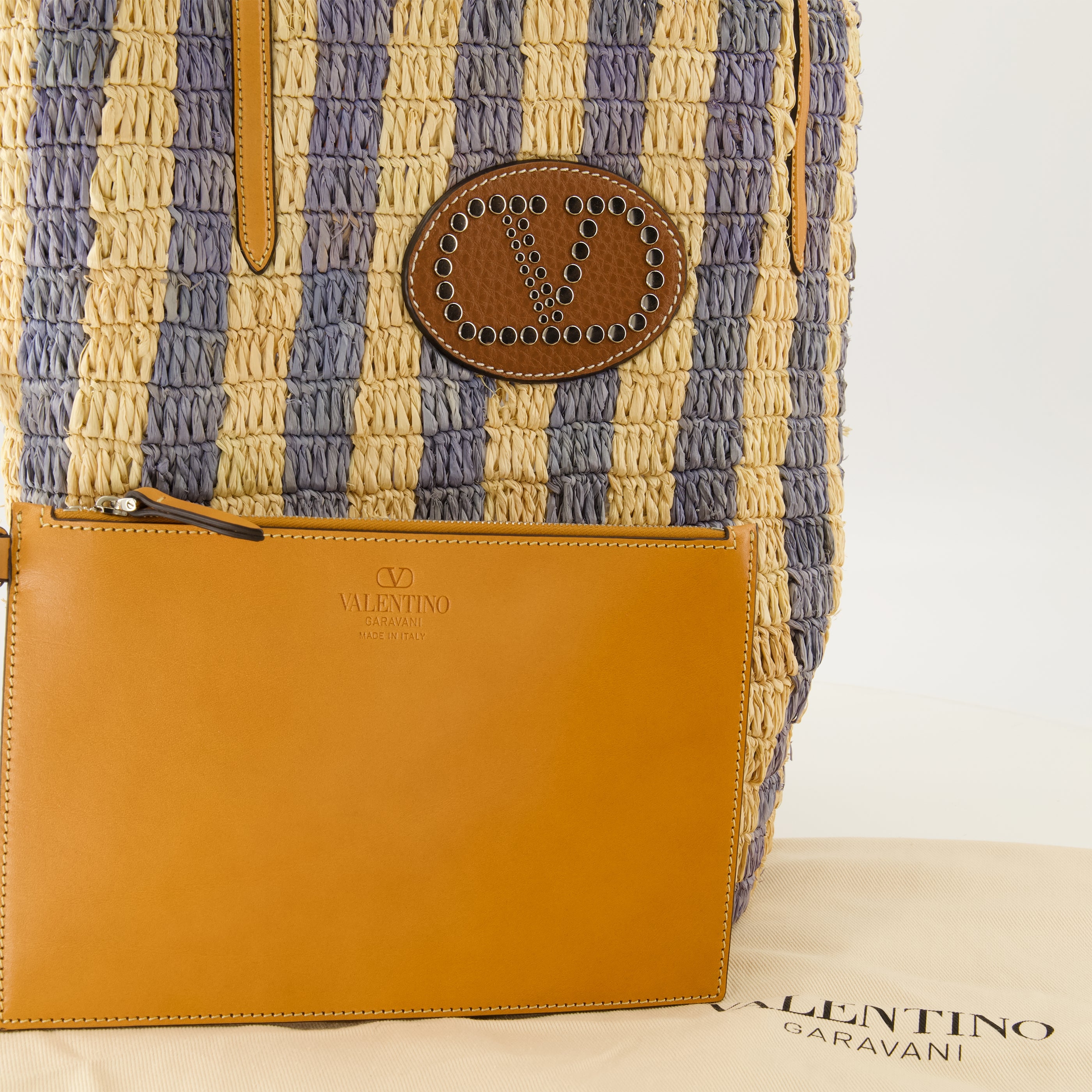 Sacs cabas 블루 스트라이프 라피아 토트 Valentino Garavani Bleu Femme