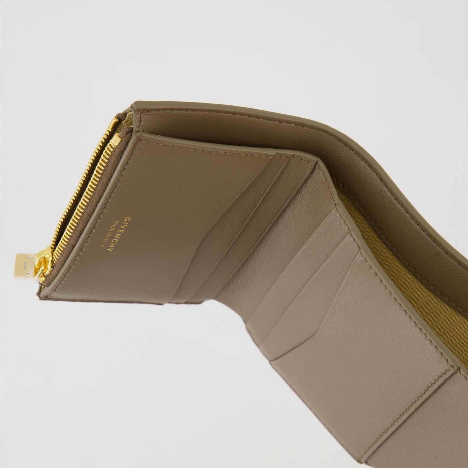 Small leather goods Portefeuille 4G Givenchy Brown Femme