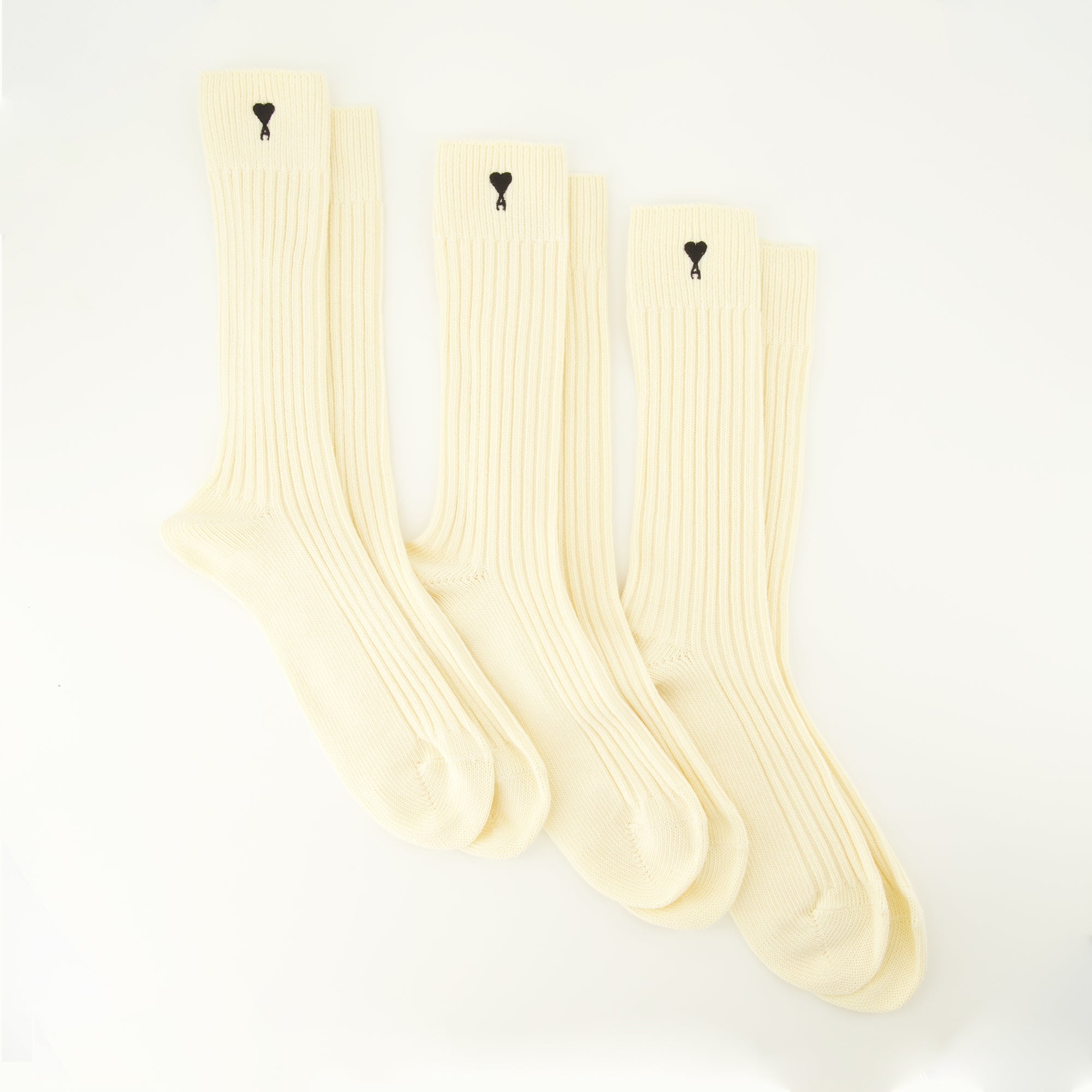 Image de l'article Lot de chaussettes Ami de Coeur de la marque Ami PARIS pour Unisex - Saison Automne-Hiver 2025 - Vue de Face
