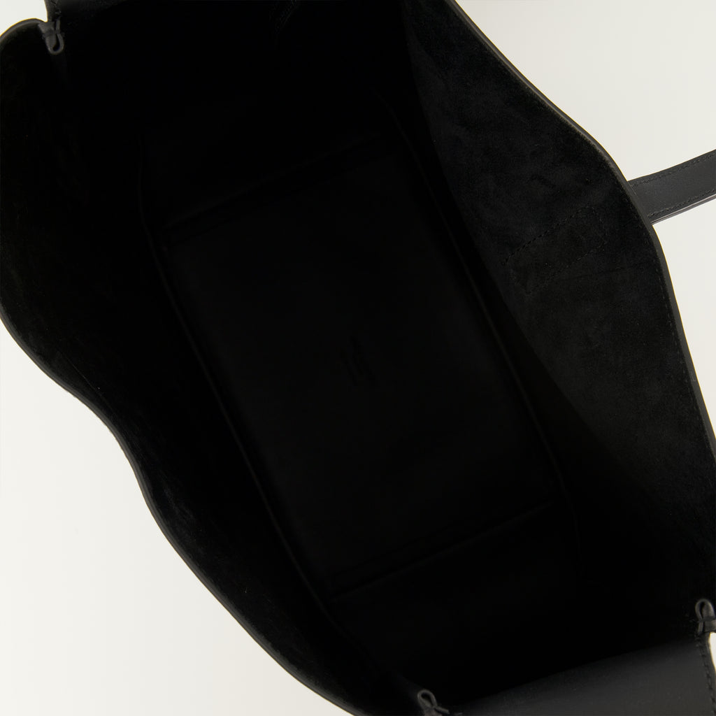 Image de l'article Sac Le 5 à 7 large noir de la marque Saint Laurent pour Femme - Saison Printemps-Été 2026 - Vue détaillée_3