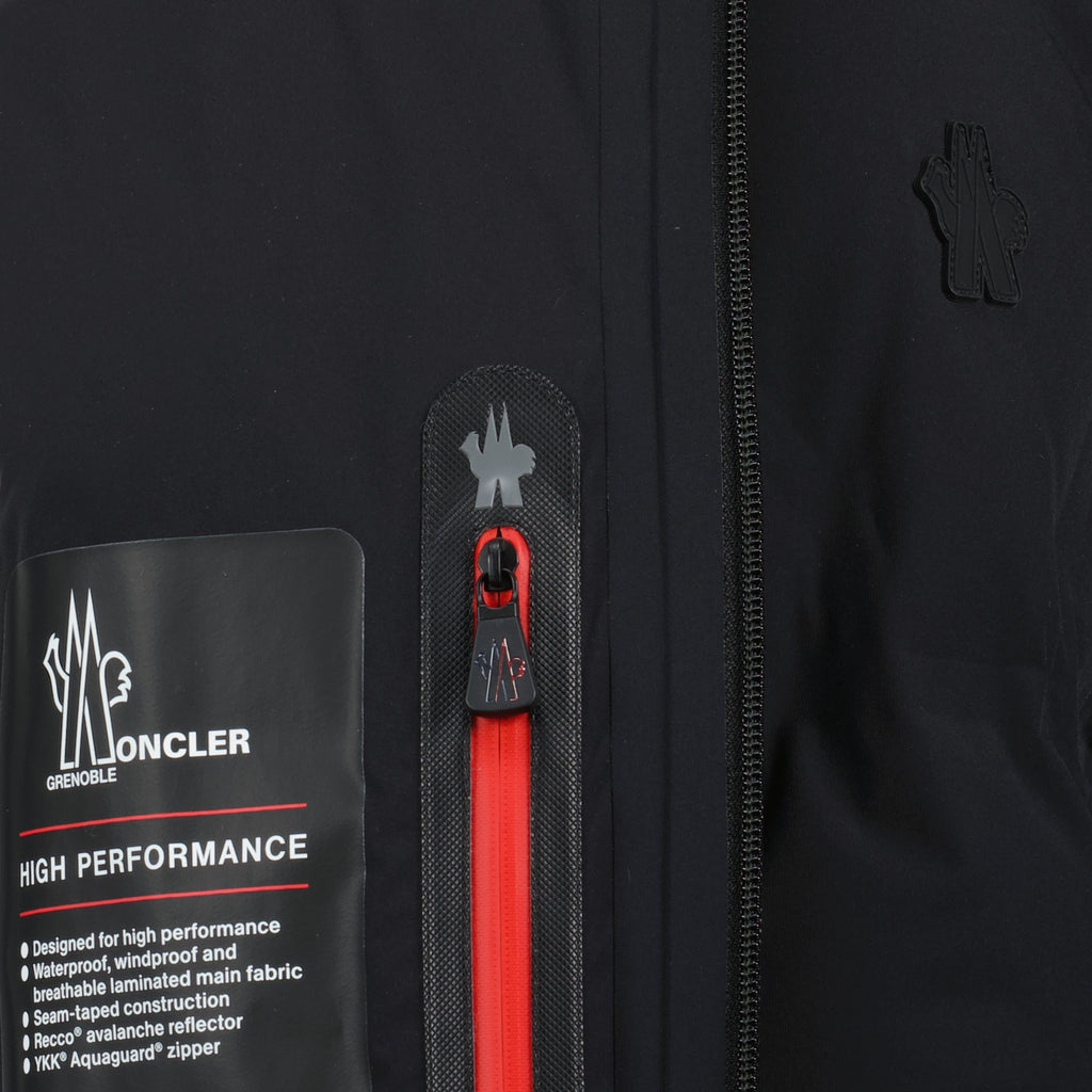 Bild der Doudoune Angren der Marke Moncler Grenoble für Herren - Herbst-Winter 2025 - Detaillierte Ansicht_1