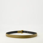 Imagen del cinturón Cassandre de la marca Saint Laurent para Mujer - Temporada Otoño-Invierno 2025 - Vista Trasera