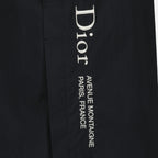 Immagine dei pantaloni corti neri Dior Montaigne del marchio Dior per Uomo - Stagione Primavera-Estate 2026 - Vista Dettagliata_1