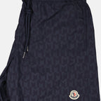 Imagem do calção de banho monogramado da marca Moncler para Homem - Temporada Outono-Inverno 2024 - Vista Detalhada_1