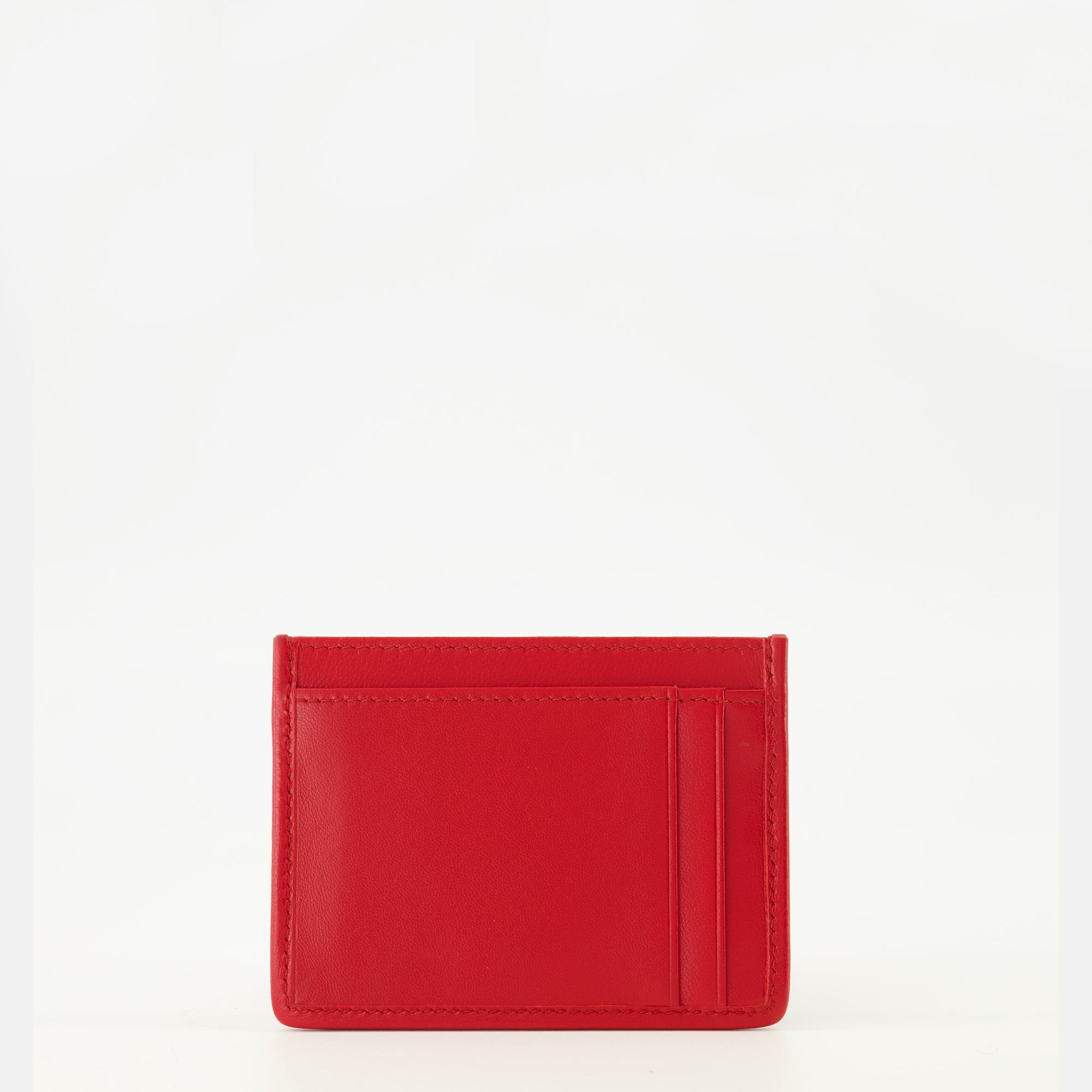 Image de l'article Porte-cartes en cuir matelassé rouge de la marque Miu Miu pour Femme - Saison Printemps-Été 2026 - Vue de Dos