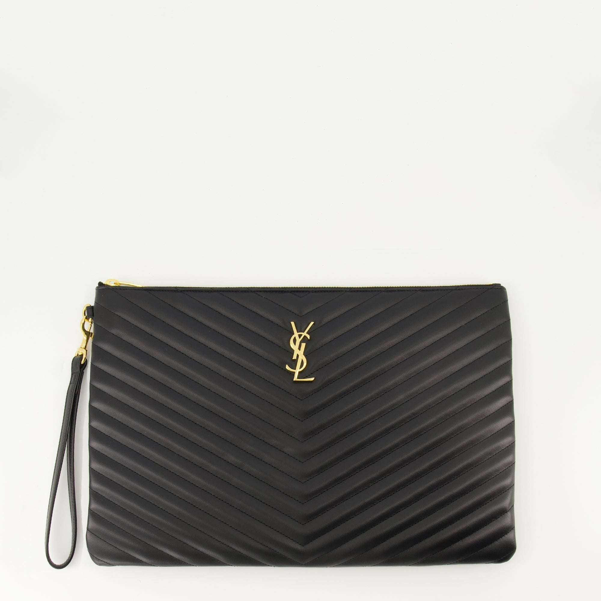 Image de l'article Pochette Cassandre large de la marque Saint Laurent pour Femme - Saison Automne-Hiver 2025 - Vue de Face