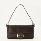 Sacs à main et épaule Sac Baguette® en cuir texturé noir Fendi Noir Femme