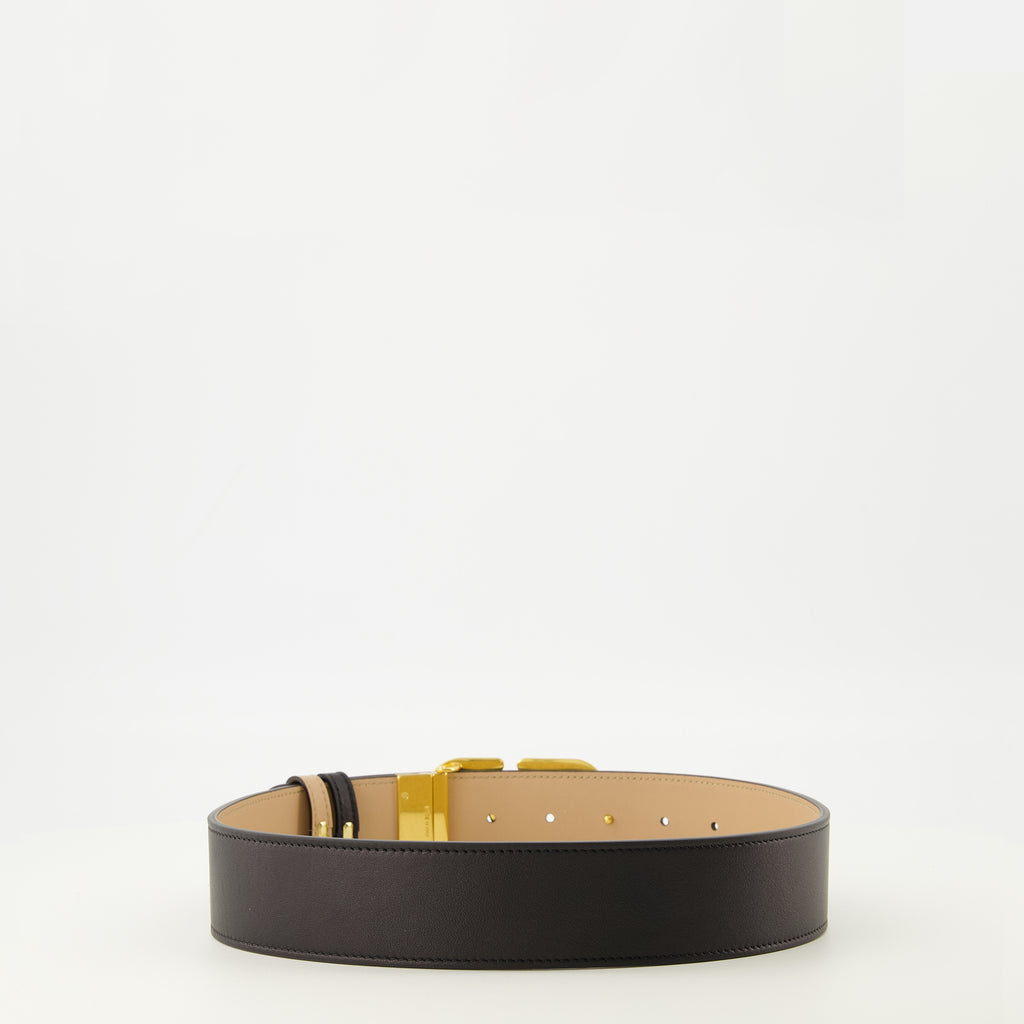 女性用のヴァレンティノ・ガラヴァーニのベージュとブラックのリバーシブルVlogoベルト40 mmの記事の画像 - 2026年春夏コレクション - 詳細ビュー3