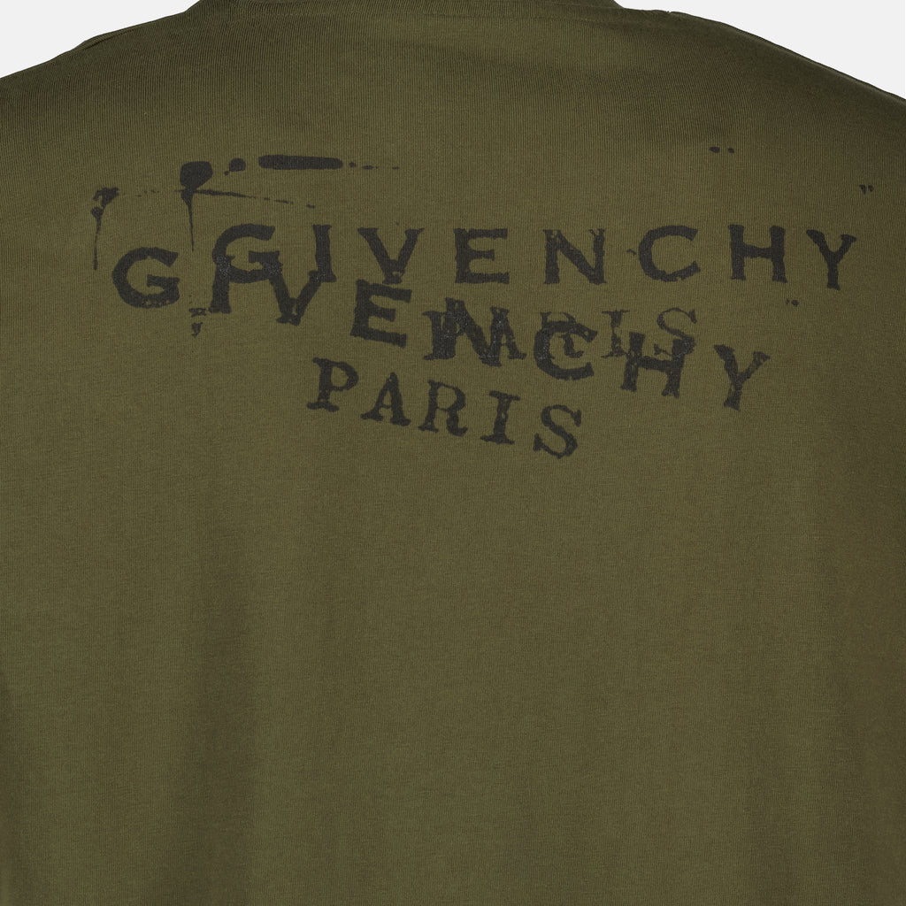 Bild des Givenchy Stamp khaki T-Shirts für Herren - Frühling-Sommer 2026 - Detailansicht 2
