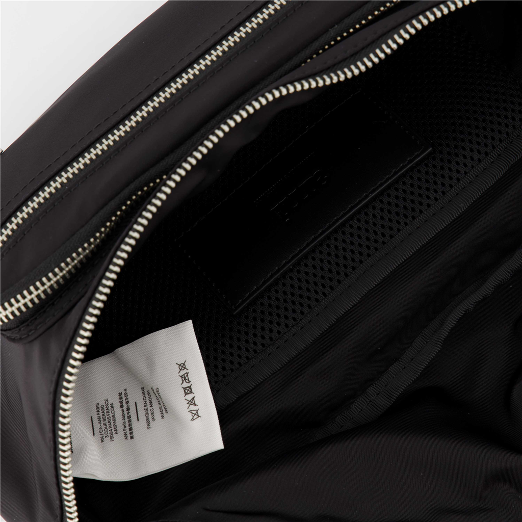 ベルトバッグ ULL160.902 001 noir Ami PARIS 黒 ユニセックス
