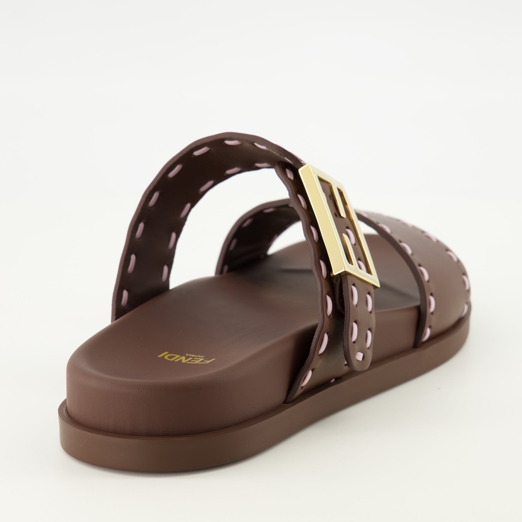 Chaussures ouvertes 펜디 필 브라운 가죽 샌들 Fendi Marron Femme