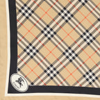 Écharpes, foulards et gants Foulard en soie à carreaux Burberry Beige Femme