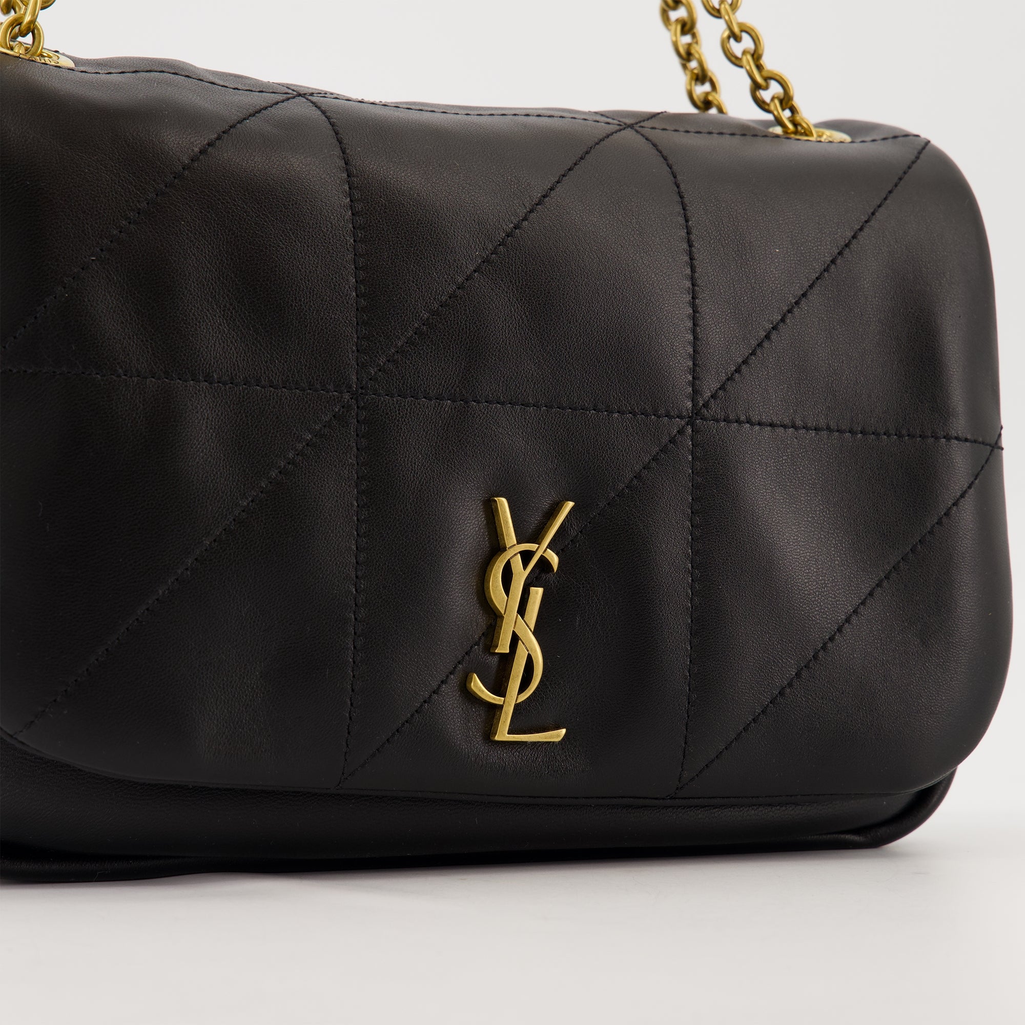 Image of the Jamie 4.0 Bag by Saint Laurent for Women - Autumn-Winter 2025 Season - Detailed View_2