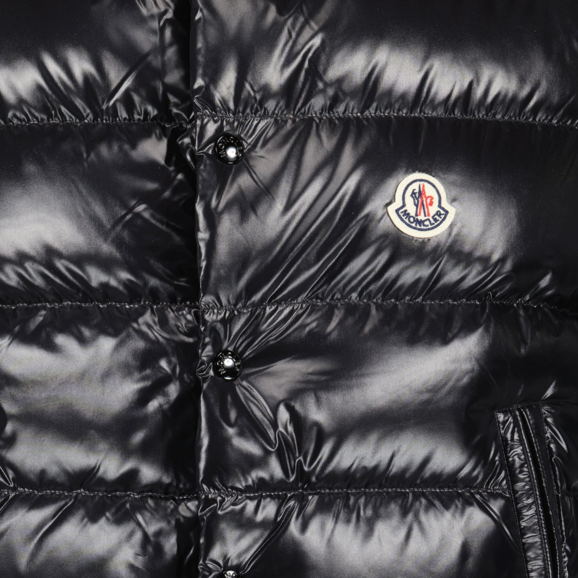 Image of the Tibb sleeveless down jacket by Moncler for Men - Autumn-Winter 2025 - Detailed View_3