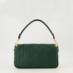 Imagen del artículo Bolso Baguette verde oscuro de Fendi para Mujer - Temporada Otoño-Invierno 2025 - Vista Trasera
