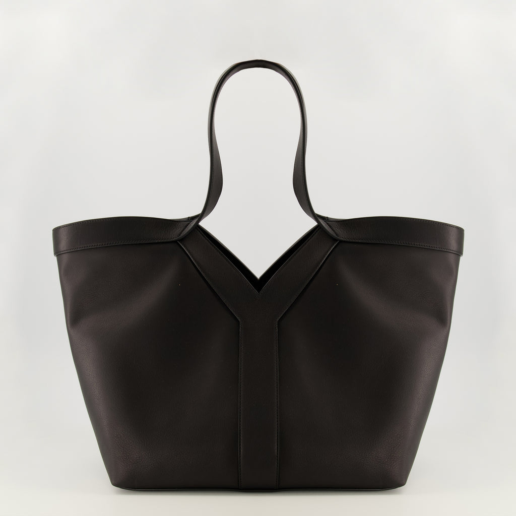 Imagen del bolso tote Y de cuero negro de Saint Laurent para Mujeres - Primavera-Verano 2026 - Vista Trasera