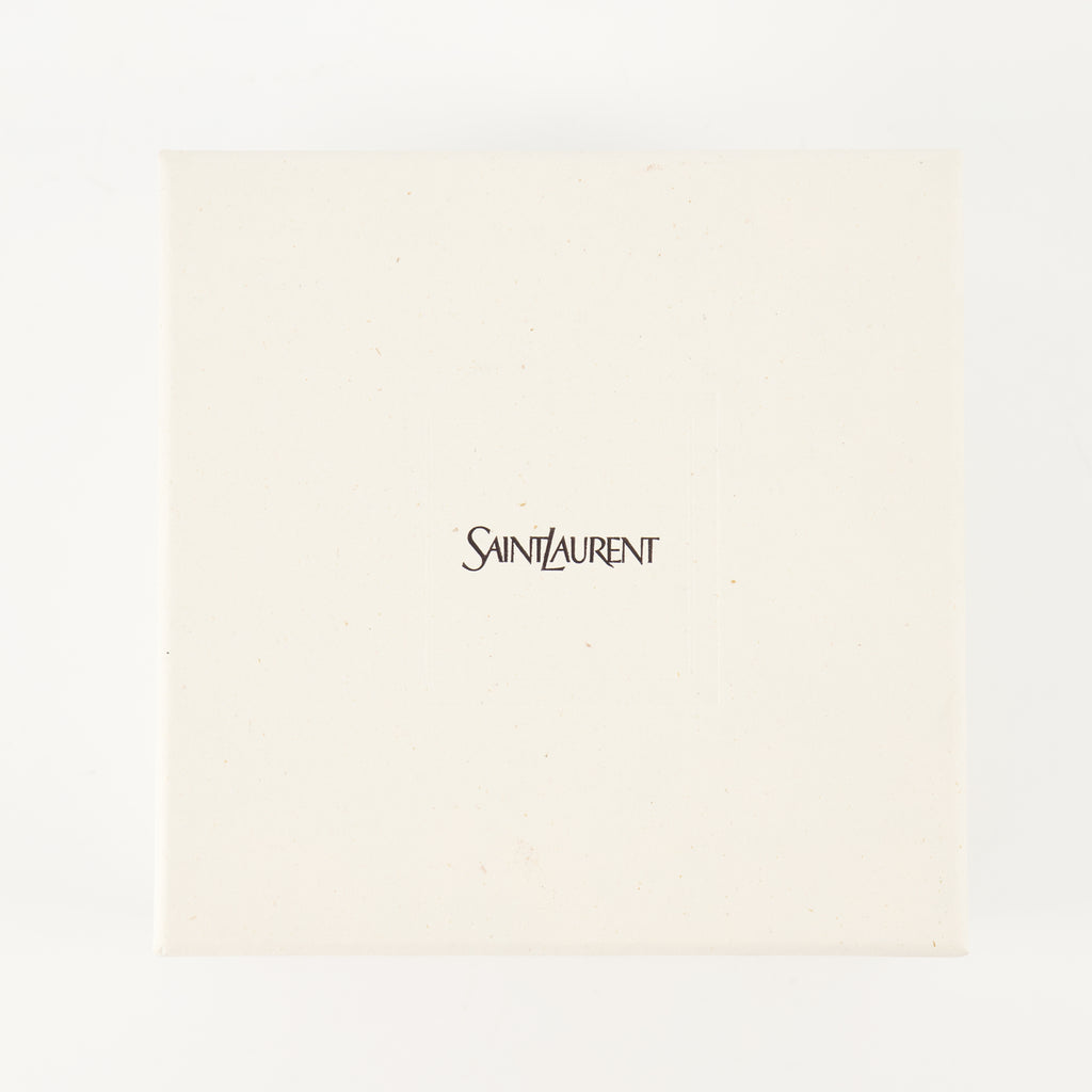 Image of the Cassandre Cuff from the brand Saint Laurent for Women - Spring-Summer 2025 - Detailed View_3