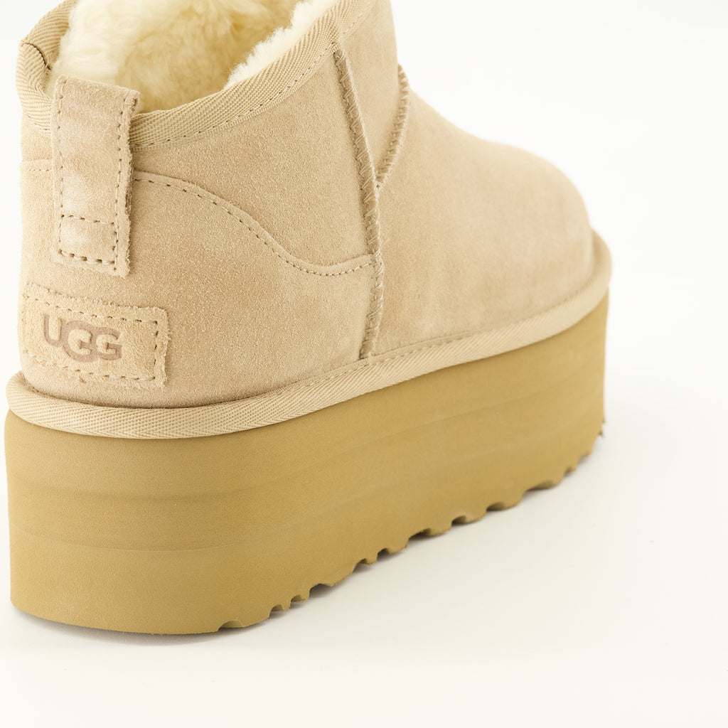 Bottines Klassische Ultra Mini Plattformstiefel Beige Ugg Beige Femme