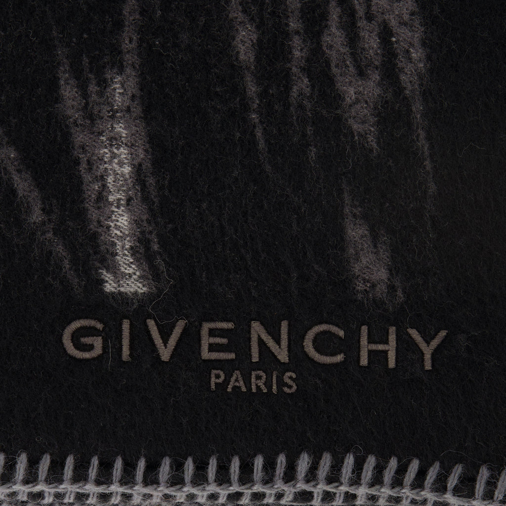 Bild des Givenchy Damen Wollschals mit Print - Herbst-Winter 2025 - Detaillierte Ansicht 3
