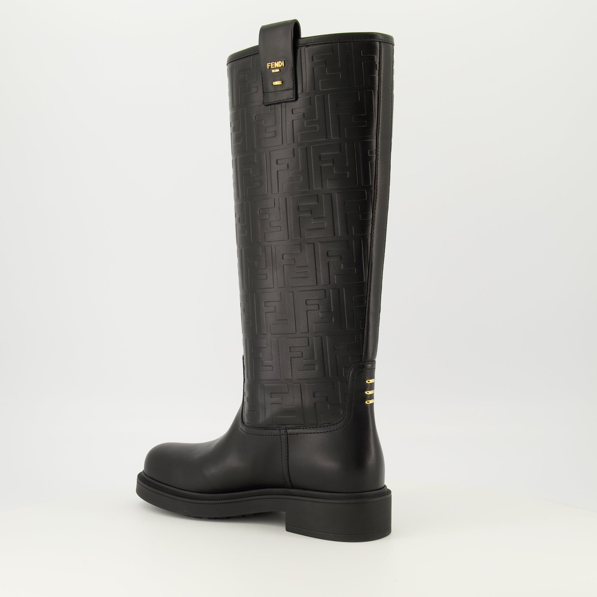 Image de l'article Bottes Filo en cuir noir de la marque Fendi pour Femme - Saison Automne-Hiver 2025 - Vue trois quarts arrière droite