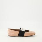 Imagem das Ballerinas Sliced Square da marca Givenchy para Mulher - Temporada Outono-Inverno 2025 - Vista lateral direita