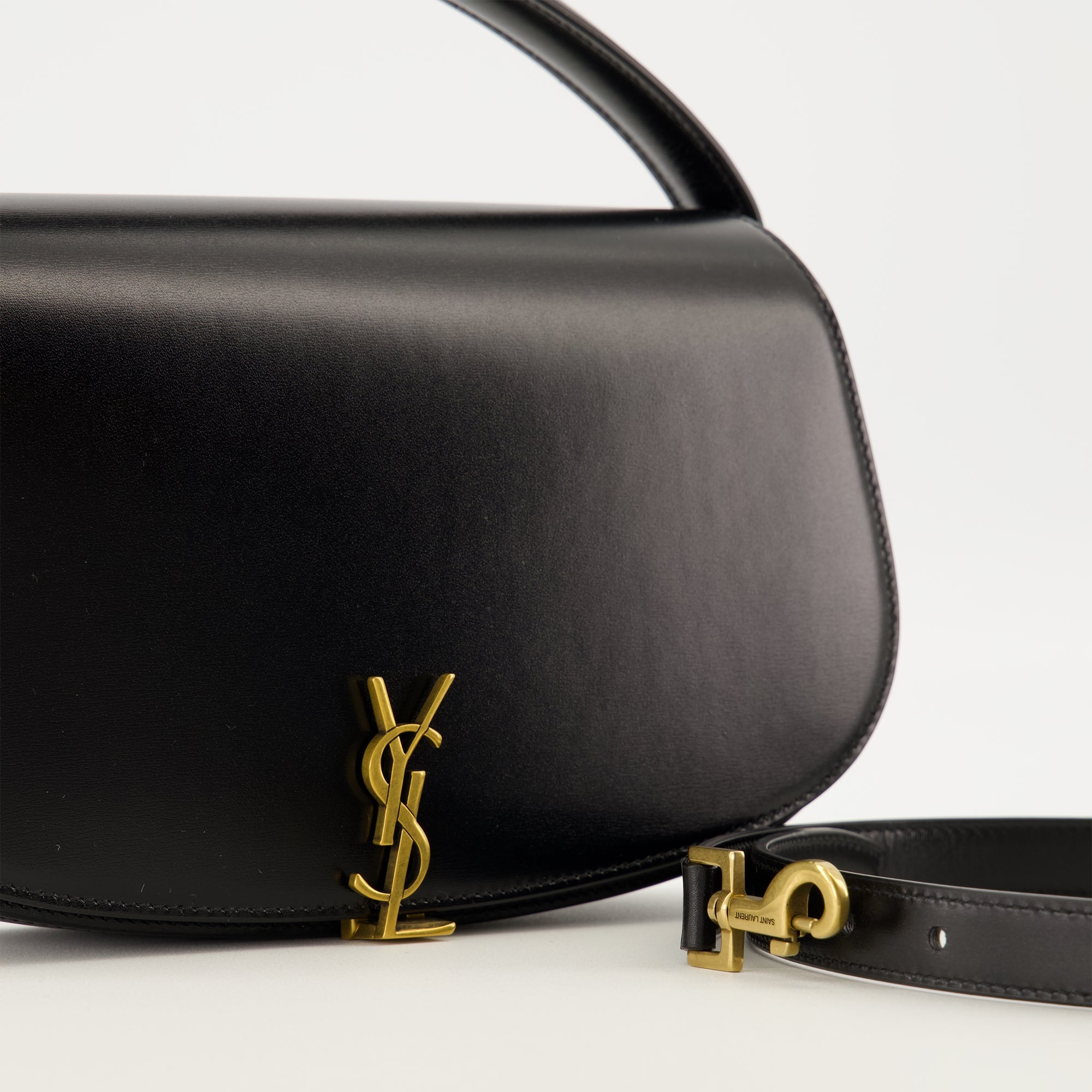 Immagine della borsa Voltaire di Saint Laurent per donna - Autunno-Inverno 2025 - Vista Dettagliata_2