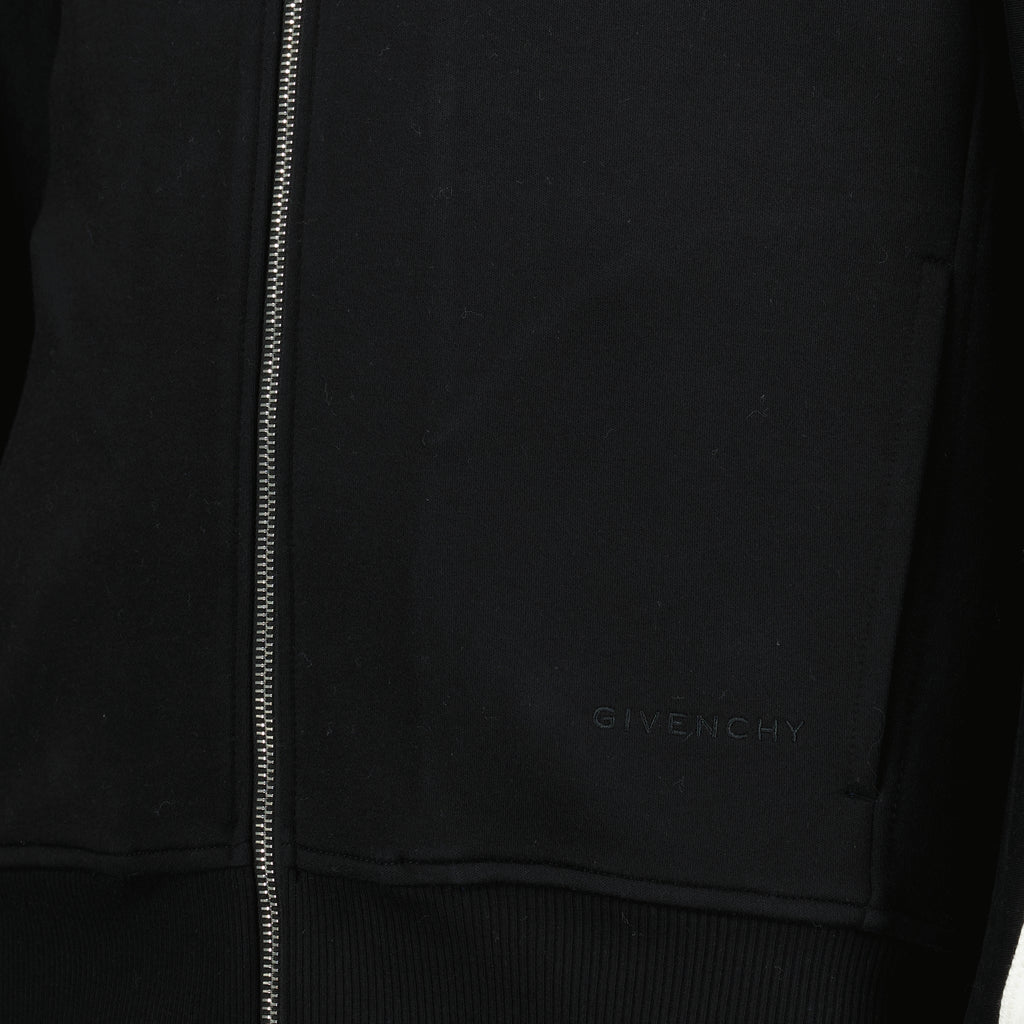 Image de l'article Veste de jogging de la marque Givenchy pour Homme - Saison Automne-Hiver 2025 - Vue détaillée_1