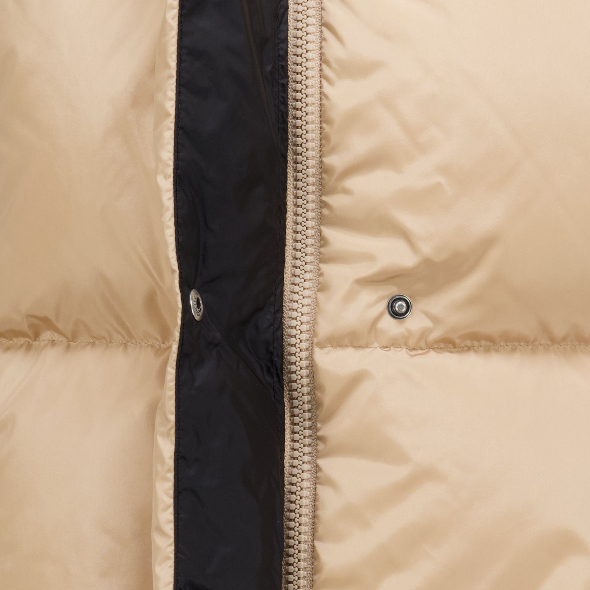 Vestes Macareux Beige Ärmellose Daunenjacke Moncler Beige Femme