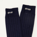 Imagen de los calcetines de seda azul marino de Miu Miu para mujer - Temporada Primavera-Verano 2026 - Vista Detallada 1