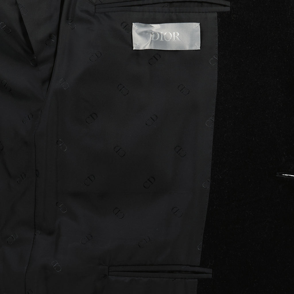 Image de l'article Blazer noir en laine de la marque Dior pour Homme - Saison Automne-Hiver 2025 - Vue détaillée_2
