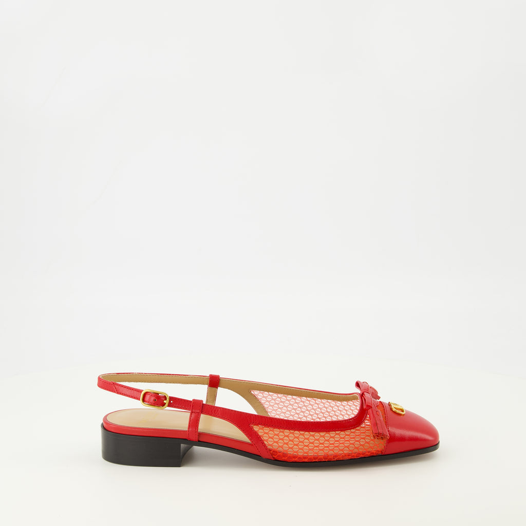 Imagen del artículo Bailarinas Valet del Rey rojas de la marca Valentino Garavani para Mujer - Temporada Primavera-Verano 2026 - Vista lateral derecha