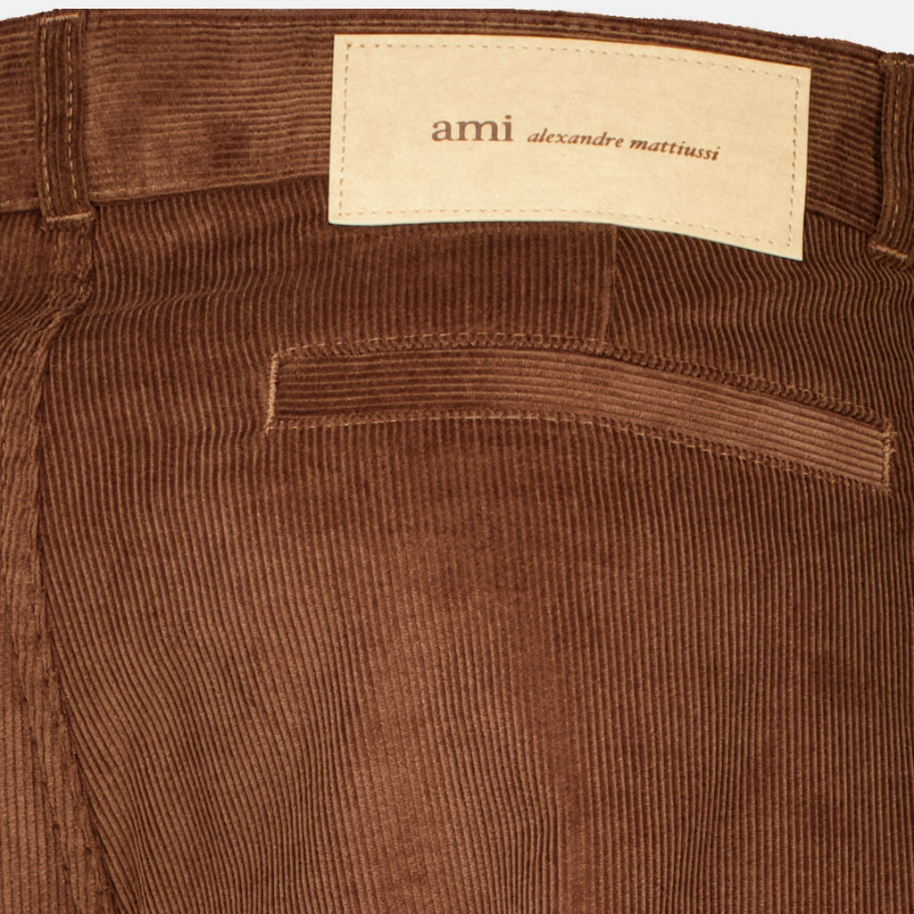 Pantalons ブラウン コーデュロイ パンツ Ami PARIS Marron Homme