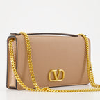 Kleine lederwaren Portefeuille VLogo à chaîne Valentino Garavani Rosa Femme