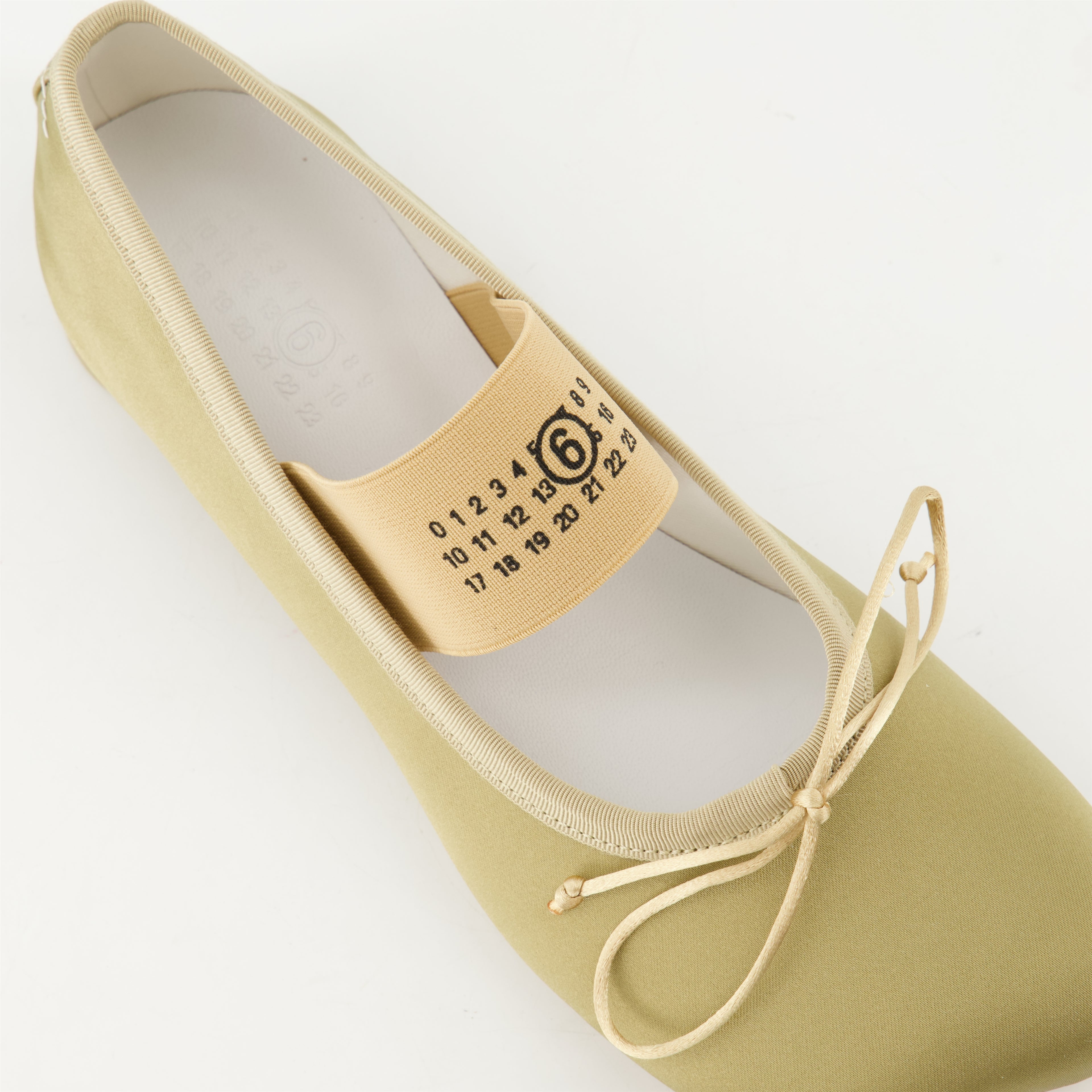 Chaussures plates Ballerines Anatomic Mm6 Kaki Femme