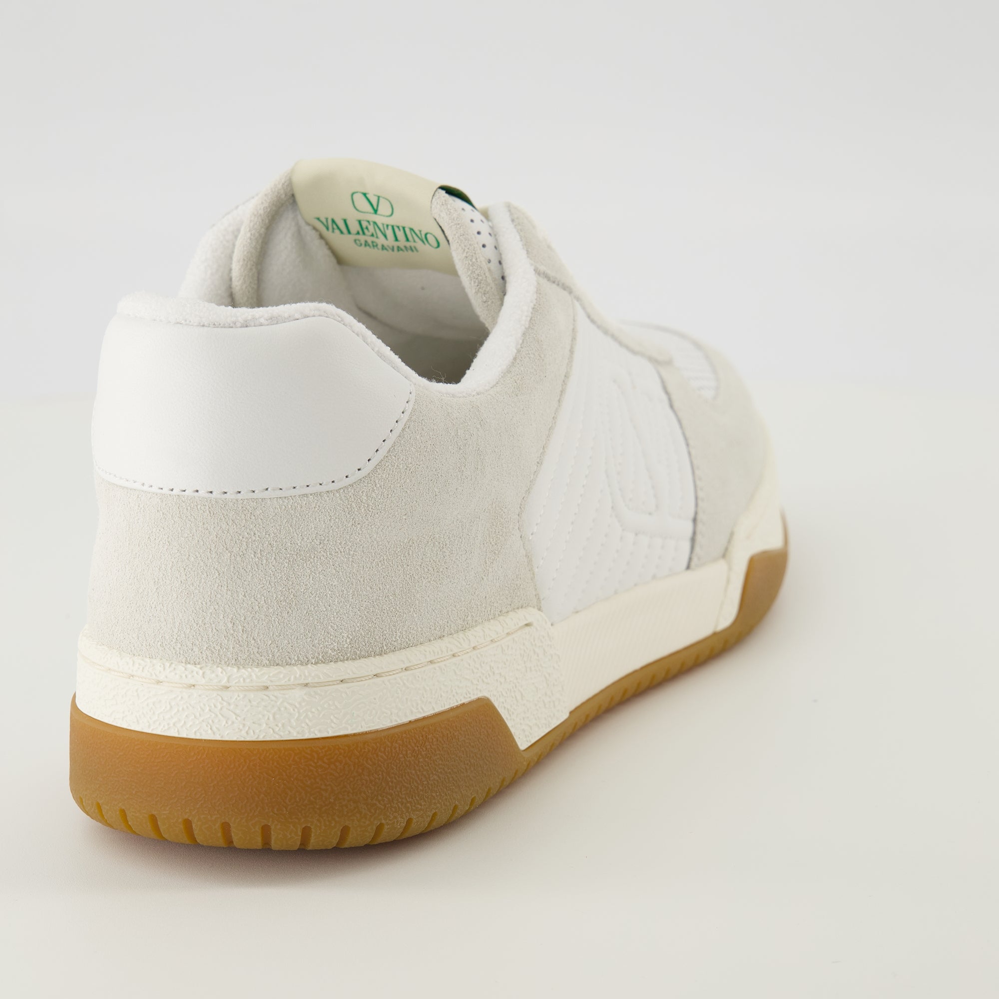 バレンティノ・ガラヴァーニの白いスパリー・スニーカーの画像 - メンズ - 2026年春夏 - 後面ビュー