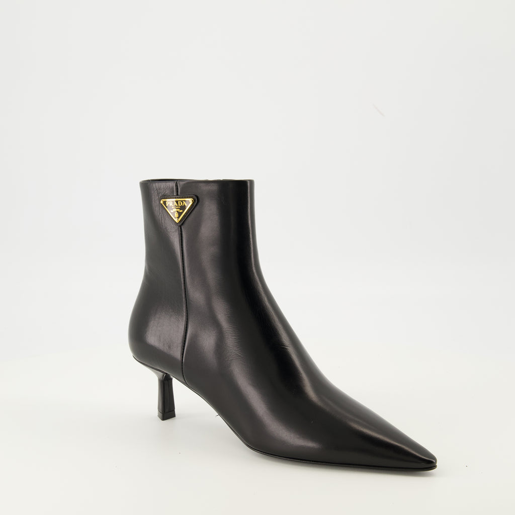 Image of Prada brand leather ankle boots for Women - Autumn-Winter 2025 - Right three-quarter front view