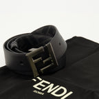 Imagen del cinturón reversible negro FF Squared de Fendi para hombre - Temporada Otoño-Invierno 2025 - Vista Detallada 5