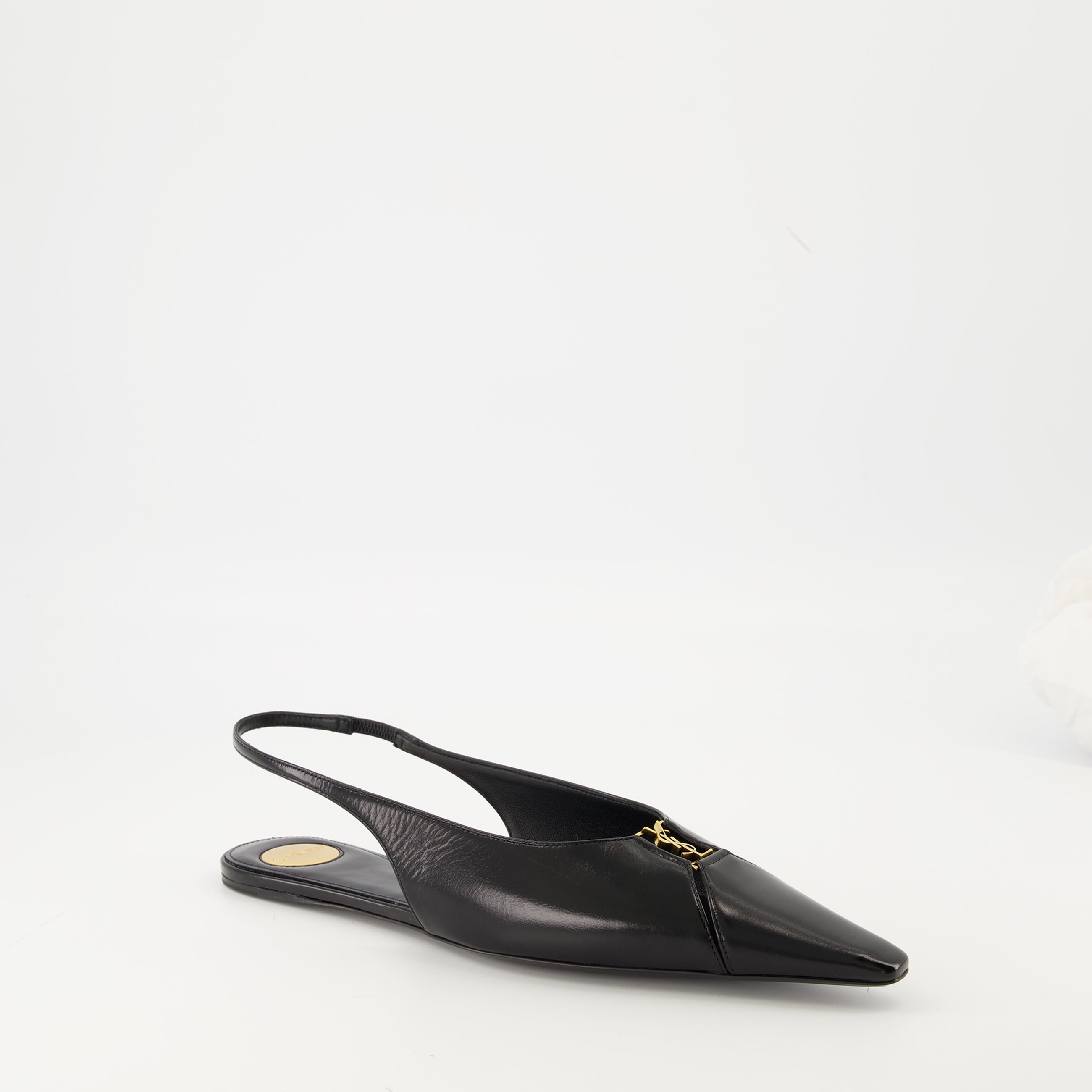 Image de l'article Ballerines babylone Slingbacks de la marque Saint Laurent pour Femme - Saison Automne-Hiver 2025 - Vue trois quarts avant droite