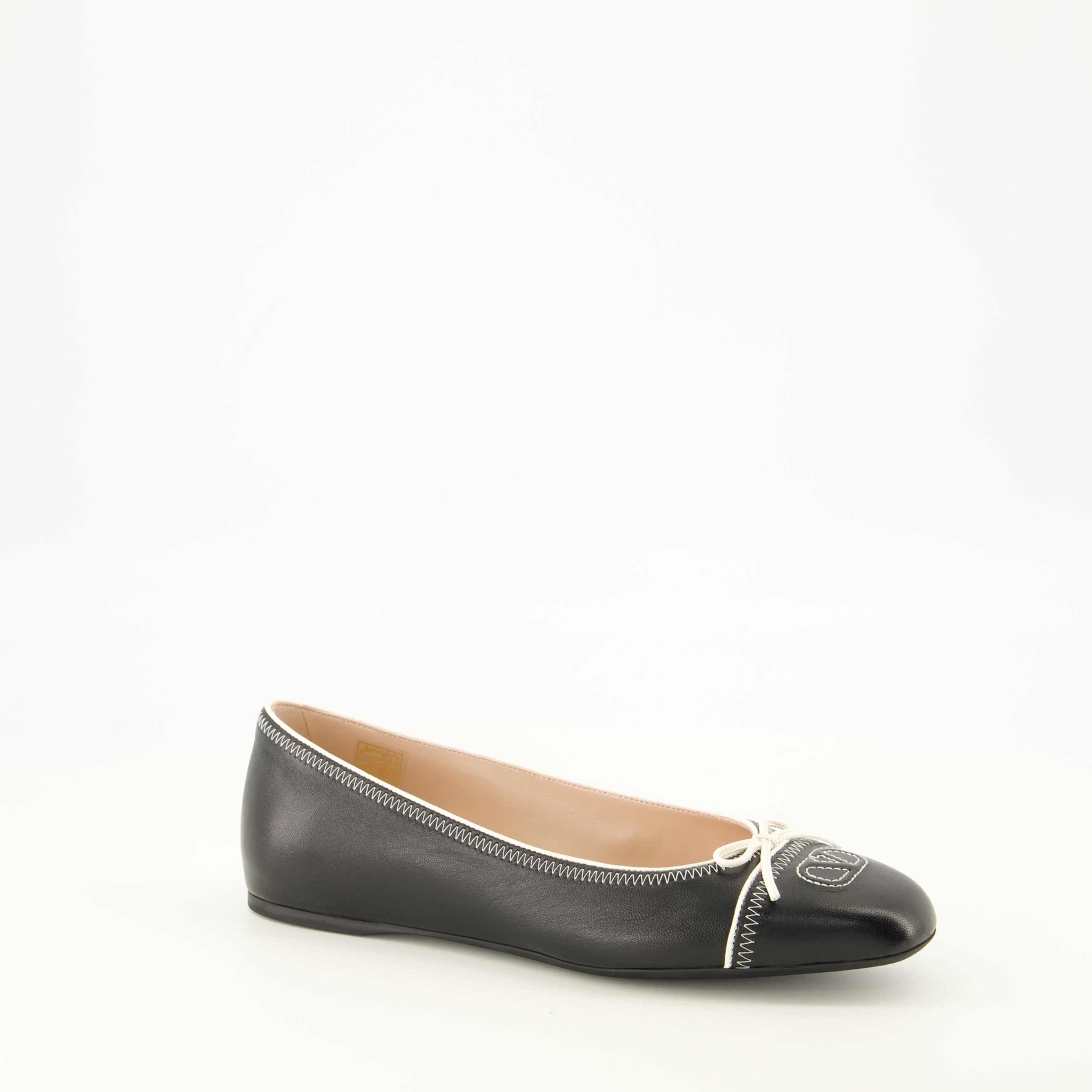 Chaussures plates Black Leather Ballet Flats Valentino Garavani Noir Femme