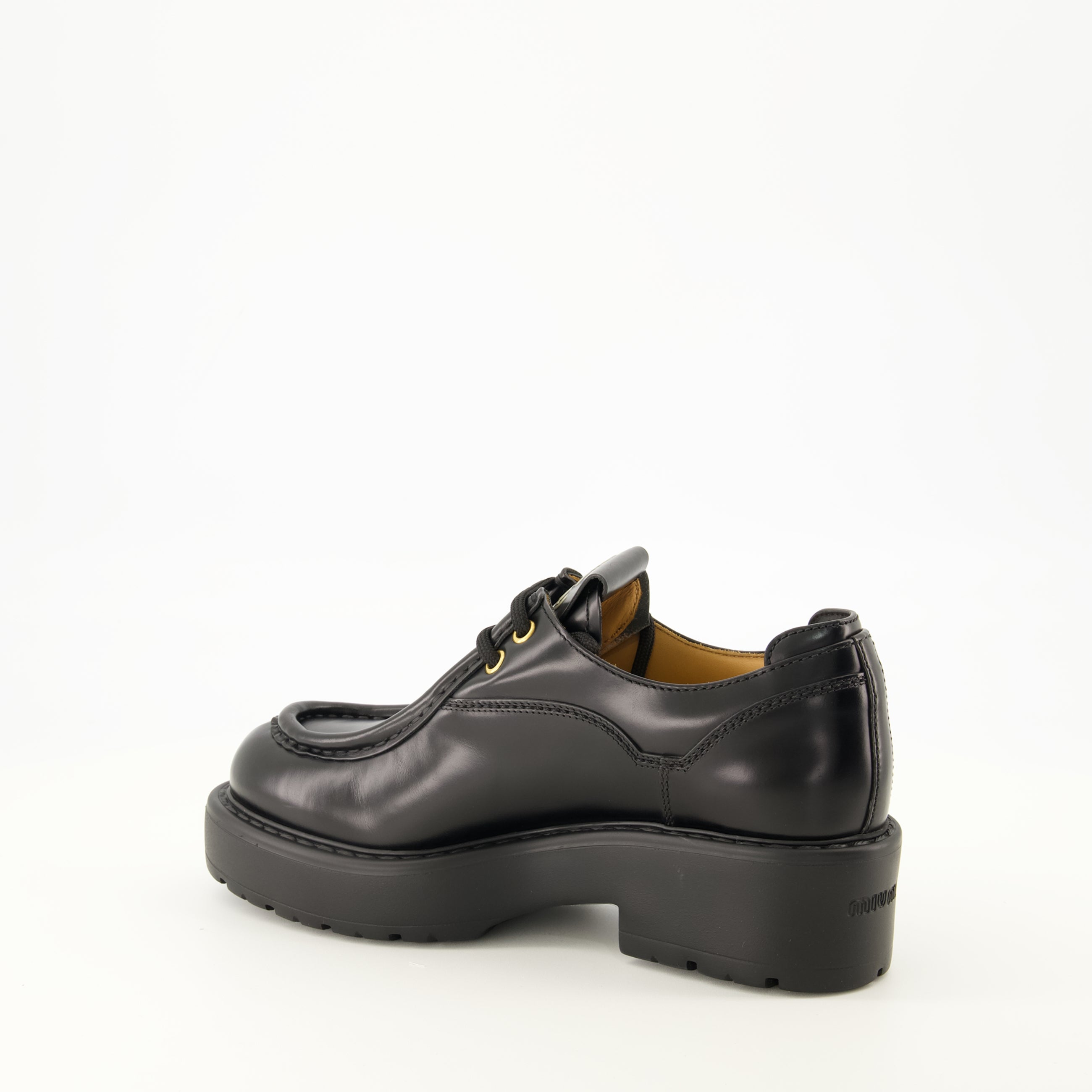 Chaussures plates Zapatos de Ciudad de Cuero Negro Miu Miu Noir Femme