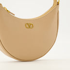 Bild der Mini Hobo-Tasche von Valentino Garavani für Frauen - Herbst-Winter 2025 - Detailansicht_2